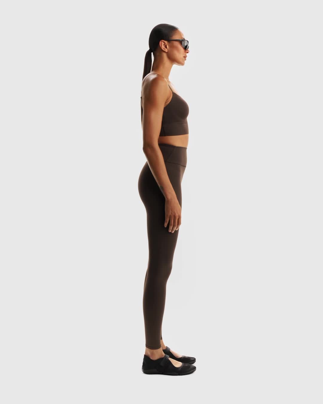 NIKE公式】NikeSKIMS Matte ウィメンズ ハイウエスト 74cm レギンス